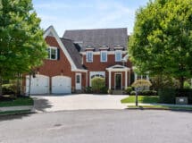 1481 Valley View Manor 1