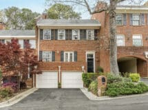 105 Jefferson Cir MLS 1